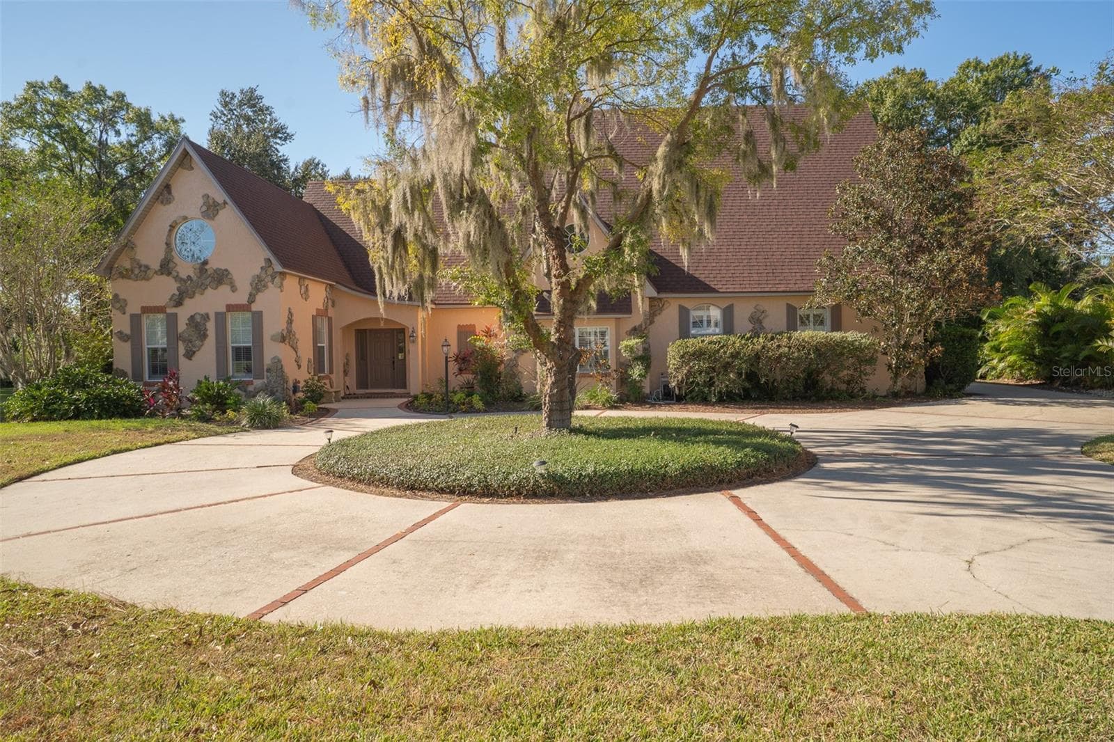 1415 PIER CT