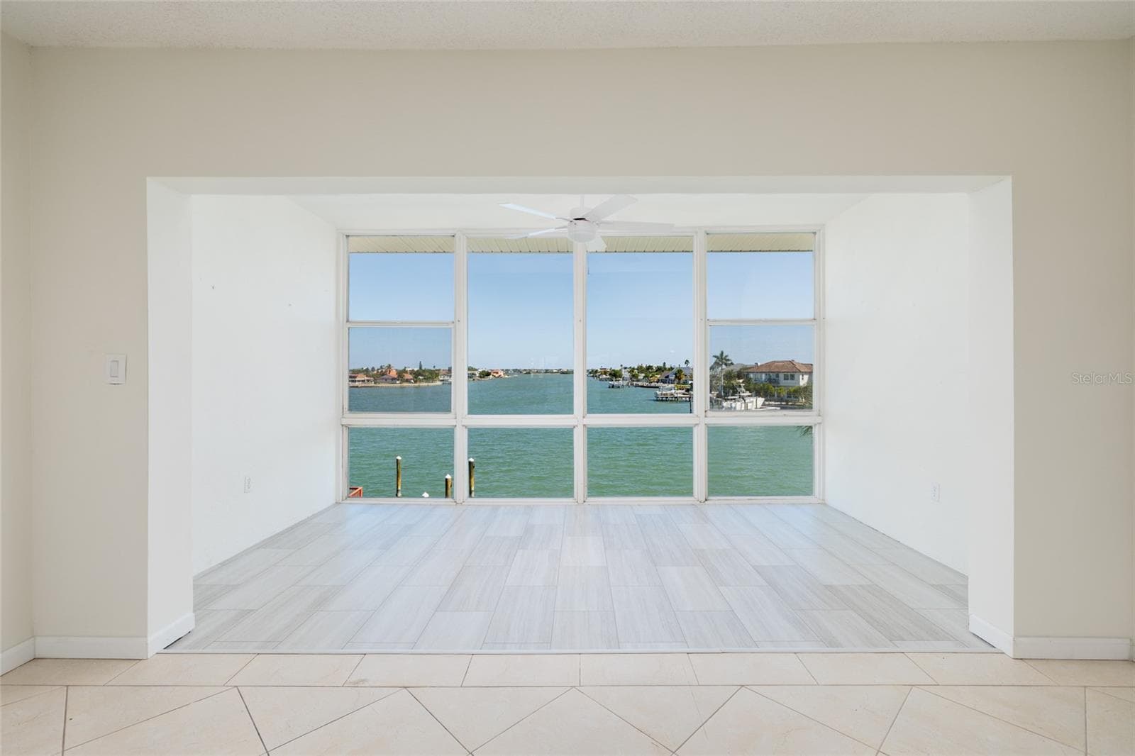 Florida room (15' x 8'). - 6061 2ND ST E #55, ST PETE BEACH