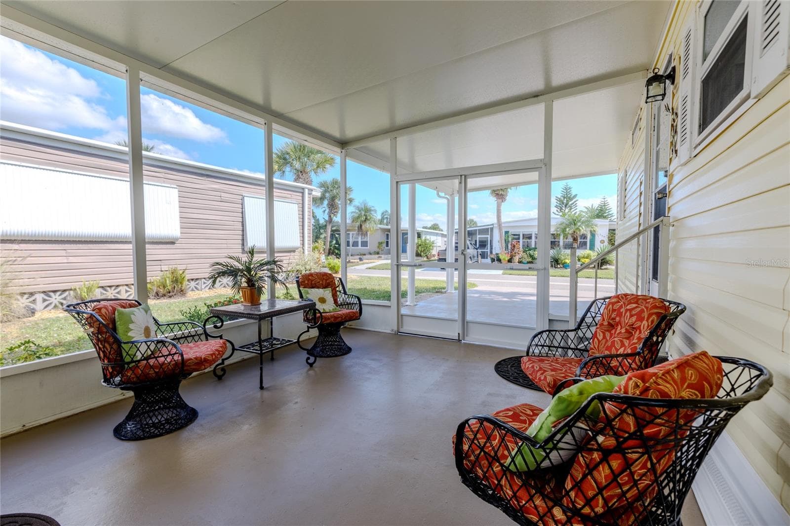 Manufactured Home at 2100 KINGS HWY #283, PORT CHARLOTTE, photo 3 of 57