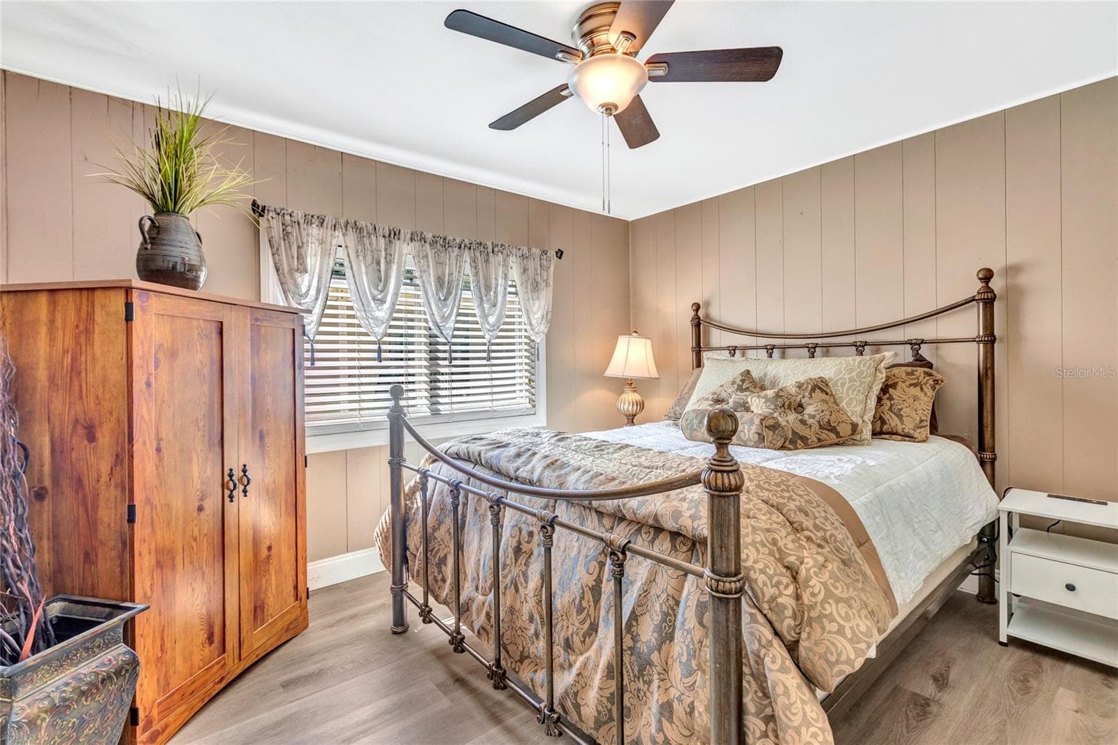 Manufactured Home at 2100 KINGS HWY #283, PORT CHARLOTTE, photo 13 of 57
