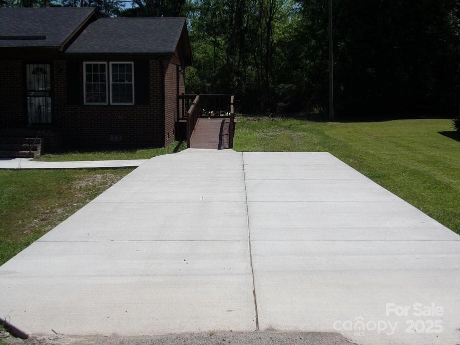 Single Family Residence at Chester, photo 2 of 15
