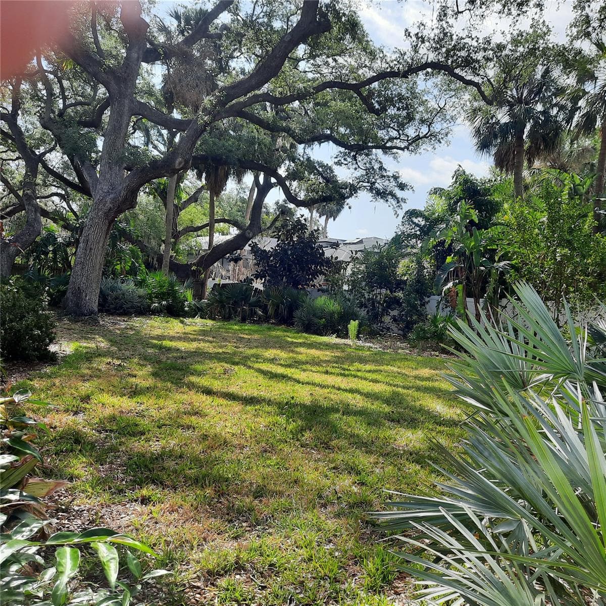 Single Family Residence at 4806 W SAN JOSE ST, TAMPA, photo 5 of 20