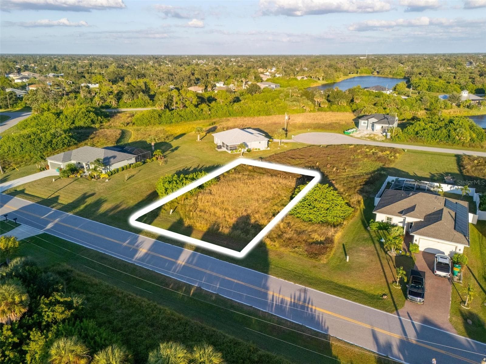 278 INDIAN CREEK DR