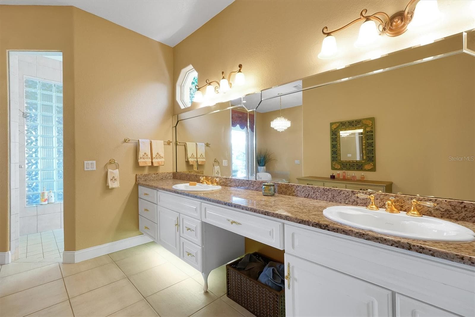 Single Family Residence at 4209 LAKE LOCKHART DR, ORLANDO, photo 16 of 31