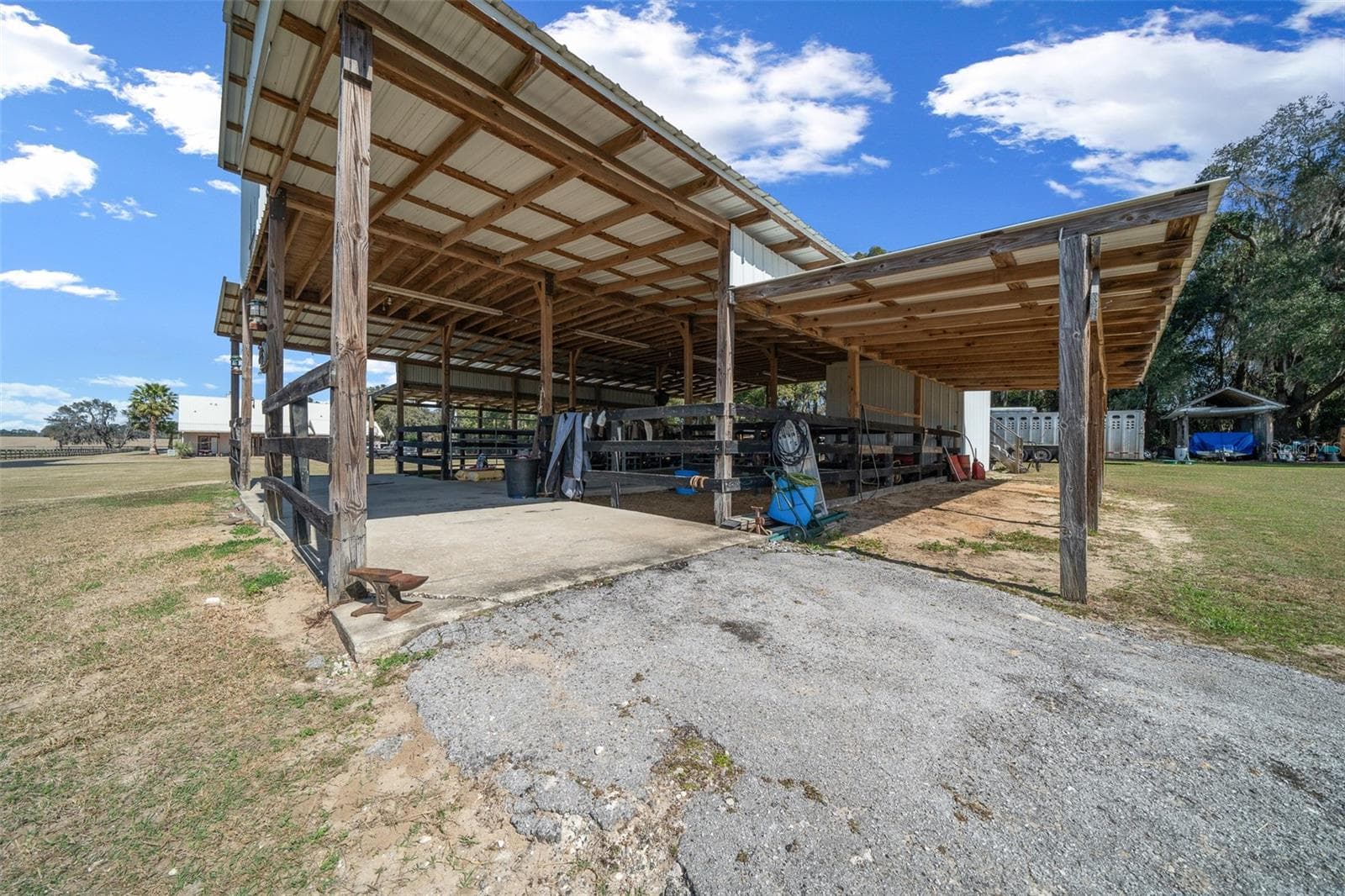 Farm at 2198 W HIGHWAY 329, CITRA, photo 47 of 57