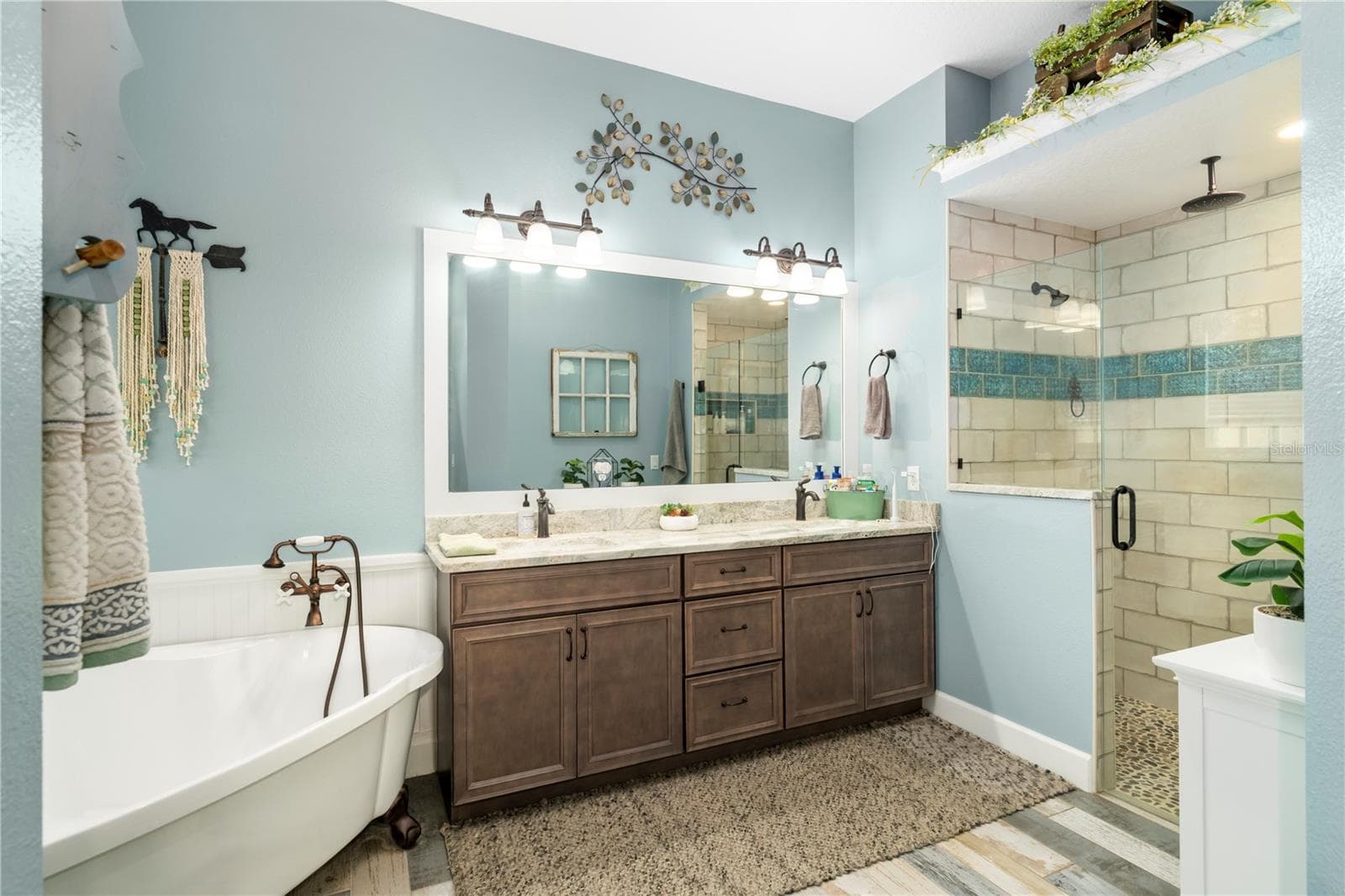 Single Family Residence at 35638 CALLA CT, LEESBURG, photo 22 of 44