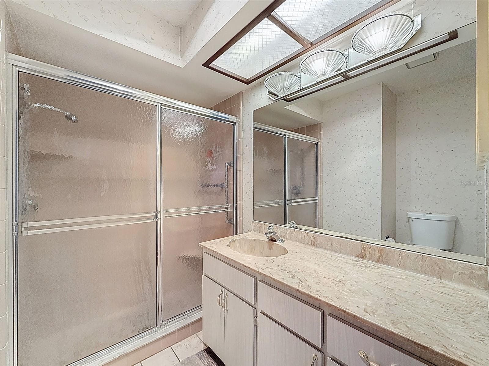 Condominium at 11403 VERSAILLES LN #E, PORT RICHEY, photo 16 of 88