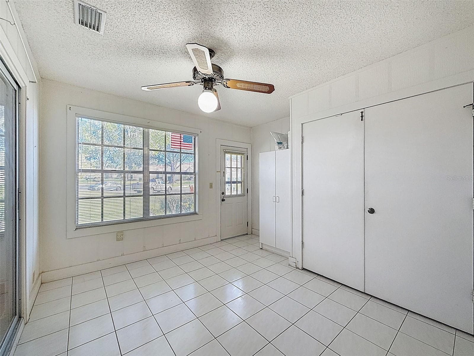 Condominium at 11403 VERSAILLES LN #E, PORT RICHEY, photo 31 of 88