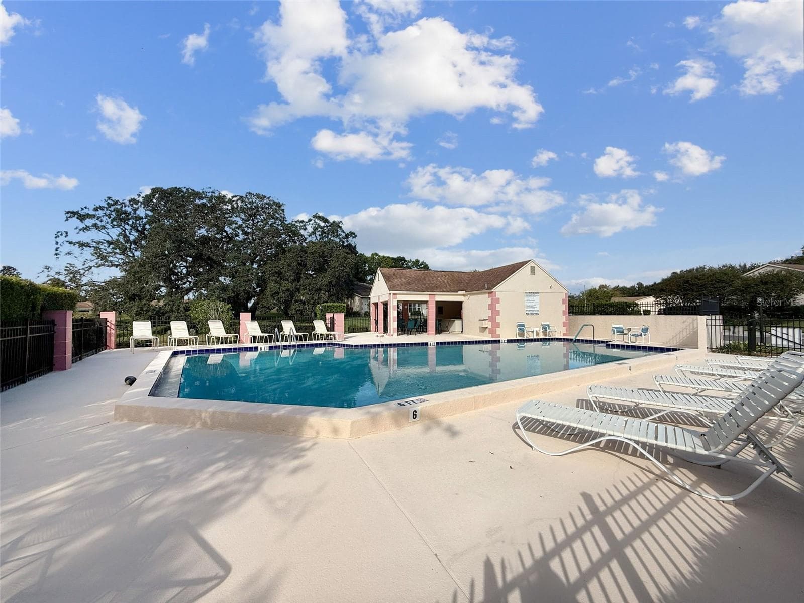 Condominium at 11403 VERSAILLES LN #E, PORT RICHEY, photo 55 of 88