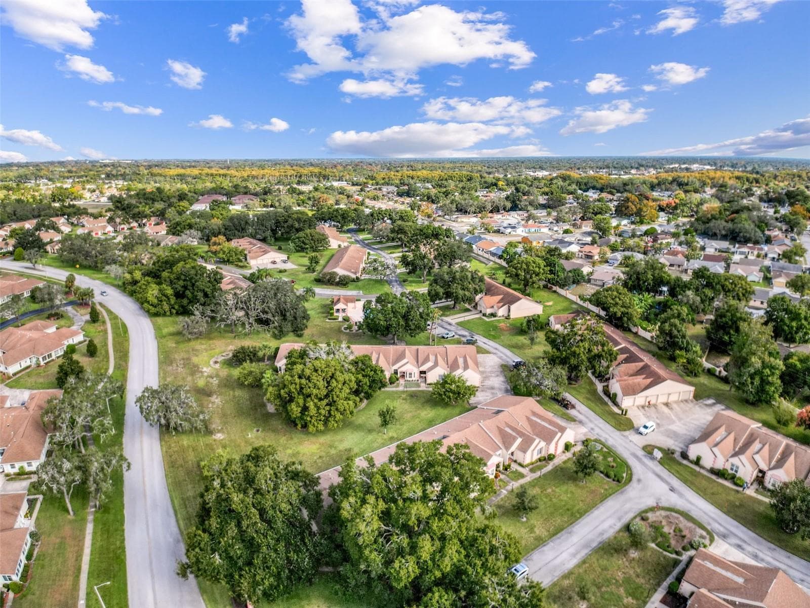 Condominium at 11403 VERSAILLES LN #E, PORT RICHEY, photo 65 of 88