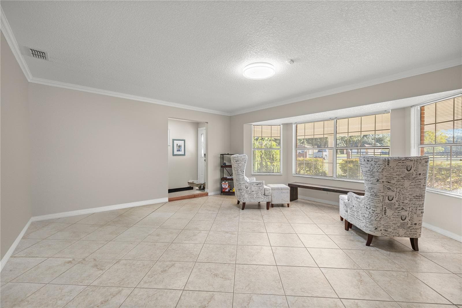 GREAT ROOM - 9812 SW 74TH AVE, OCALA