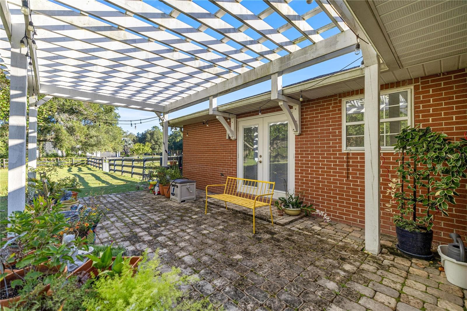 PERGOLA - 9812 SW 74TH AVE, OCALA