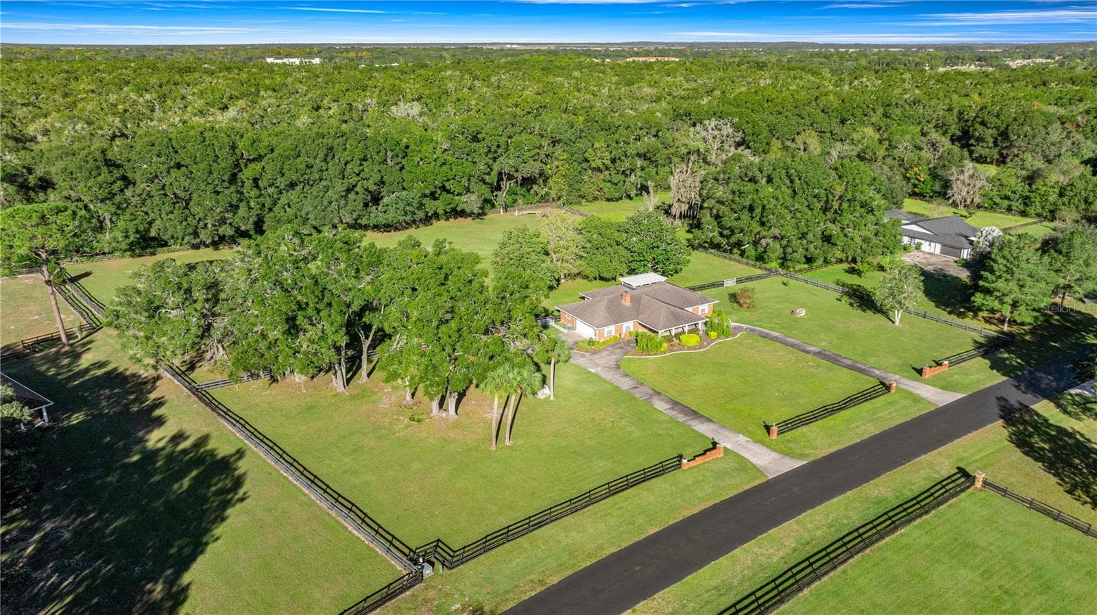 VIEW OF THE PROPERTY FROM FRONT - 9812 SW 74TH AVE, OCALA