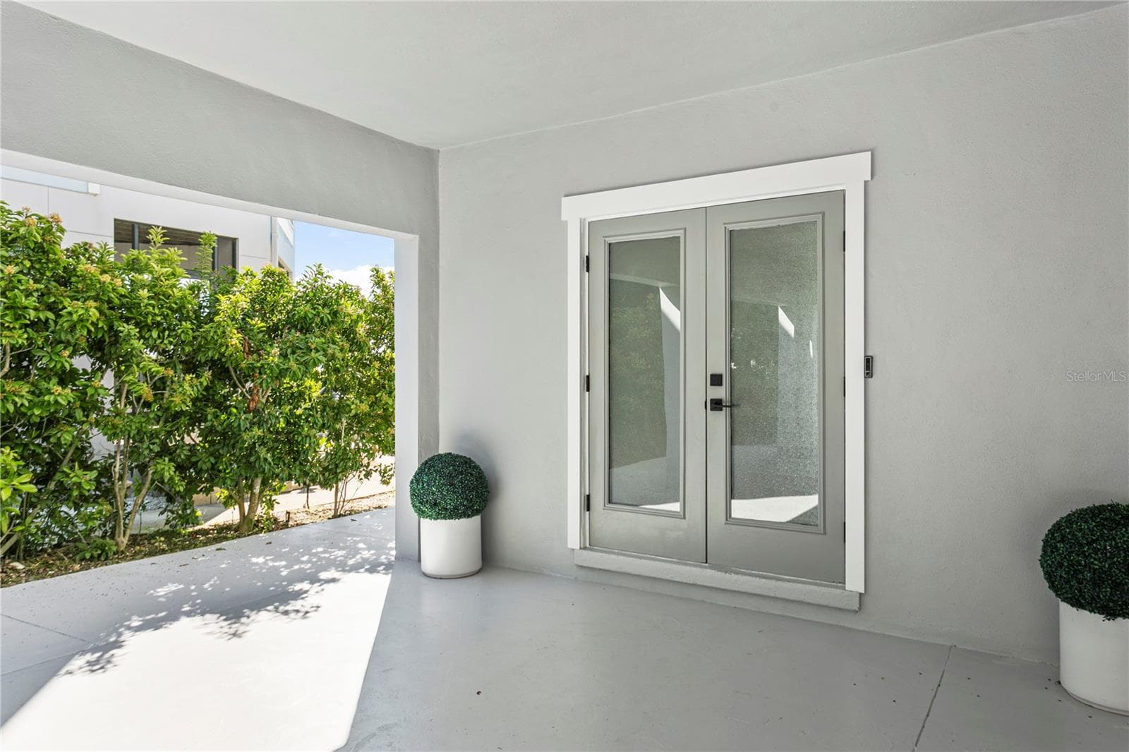 Entrance - 1905 4TH ST W, PALMETTO