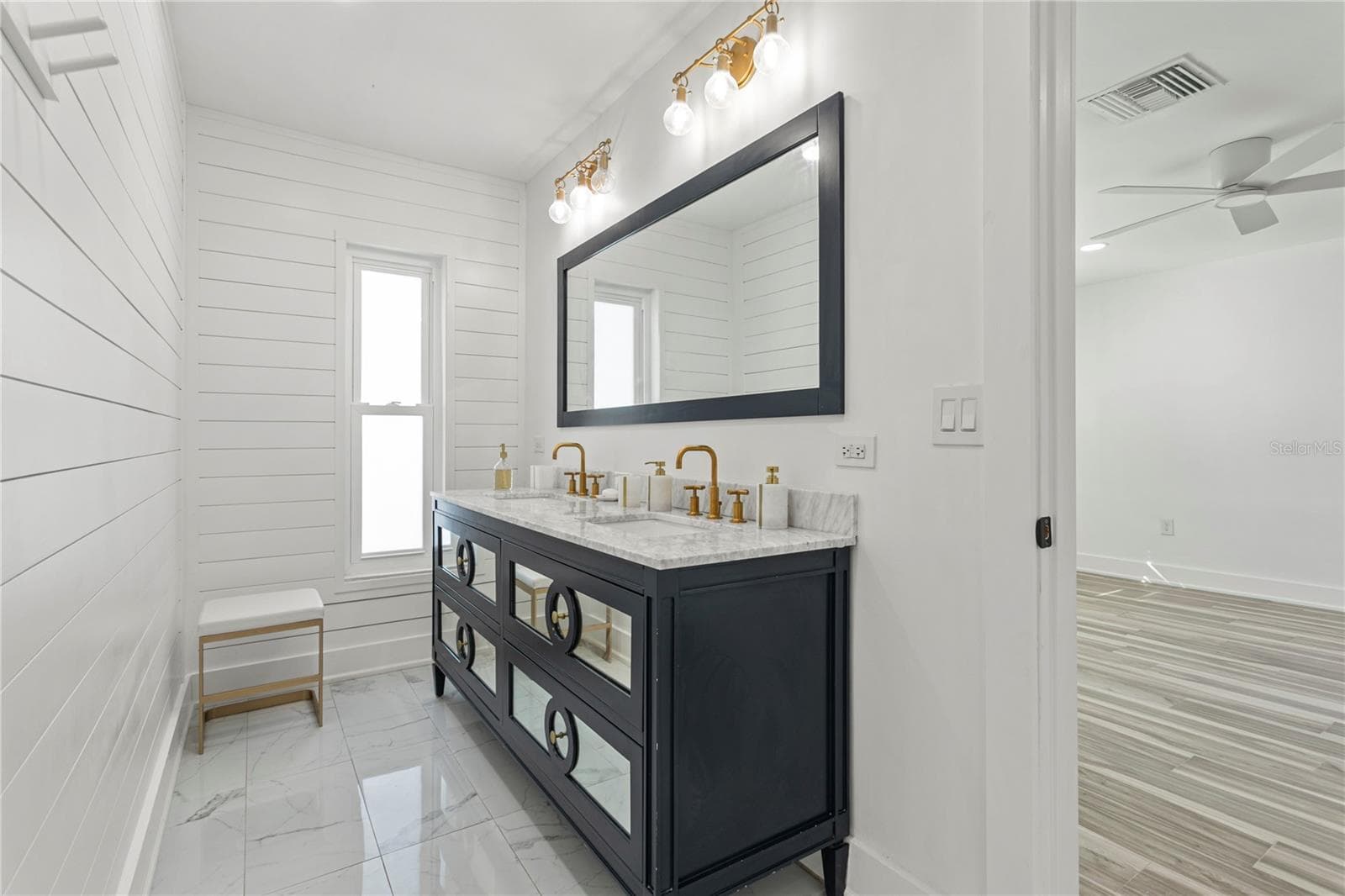 Master Bathroom - 1905 4TH ST W, PALMETTO