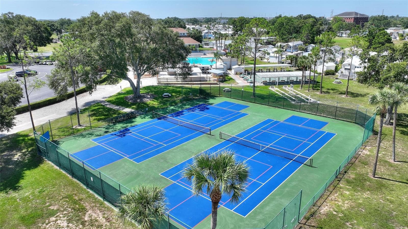 Pickleball Courts - 2738 ST GEORGE DR, DAVENPORT