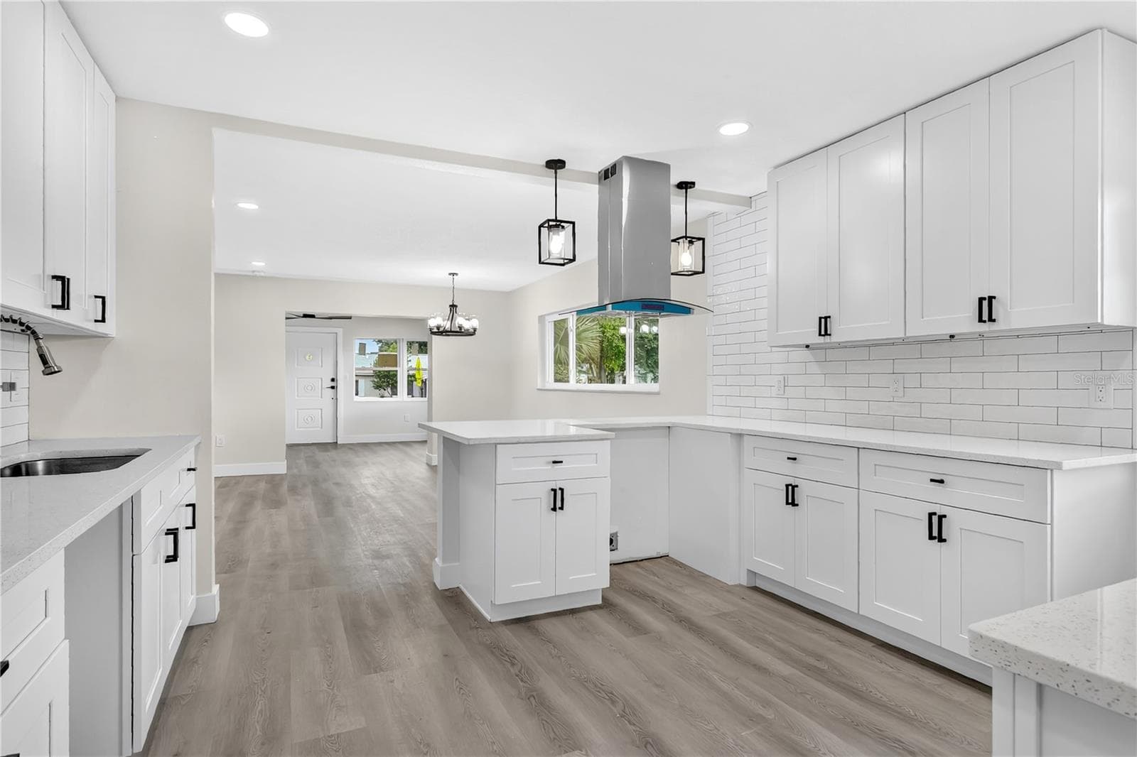 Single Family Residence at 2612 ROXBURY RD, WINTER PARK, photo 9 of 40