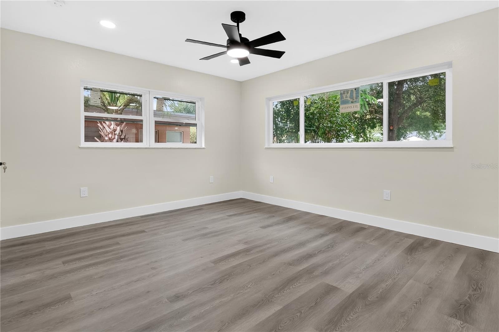Single Family Residence at 2612 ROXBURY RD, WINTER PARK, photo 13 of 40
