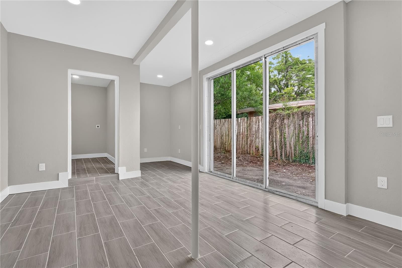 Single Family Residence at 2612 ROXBURY RD, WINTER PARK, photo 33 of 40