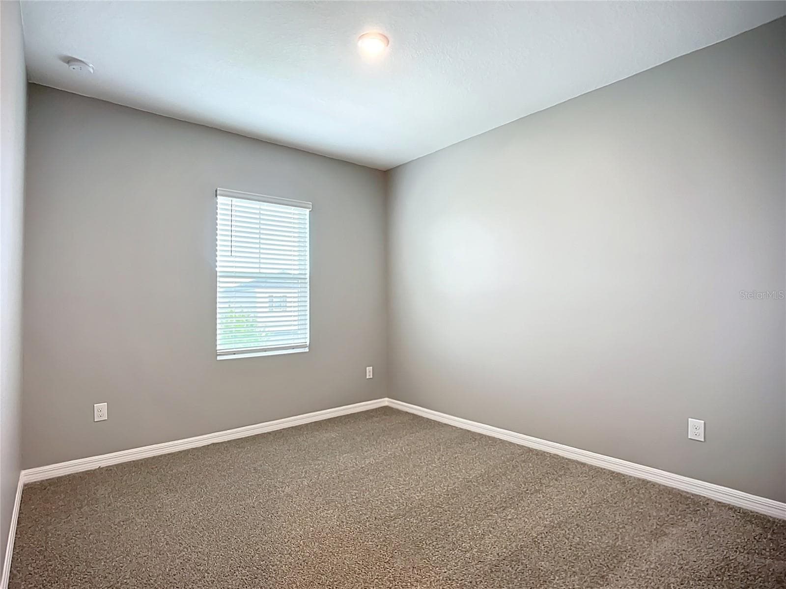 Single Family Residence at 11829 CLARE HILL AVE, RIVERVIEW, photo 18 of 41