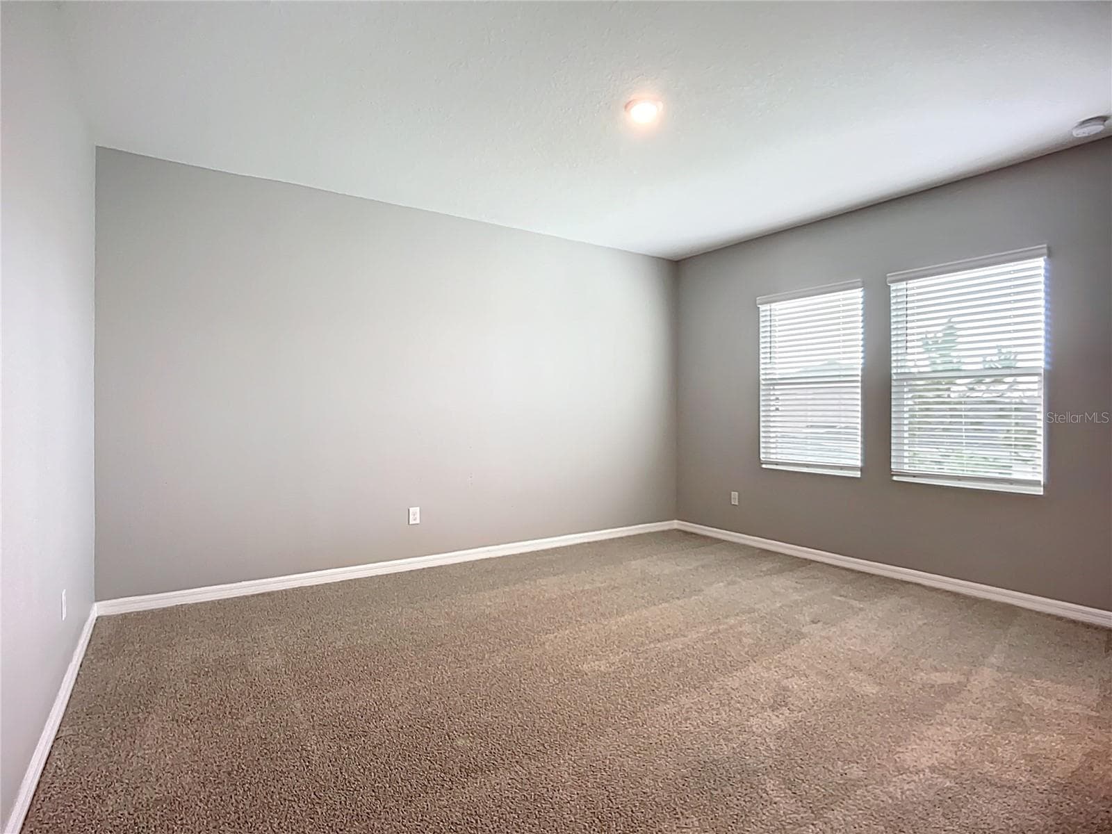 Single Family Residence at 11829 CLARE HILL AVE, RIVERVIEW, photo 24 of 41
