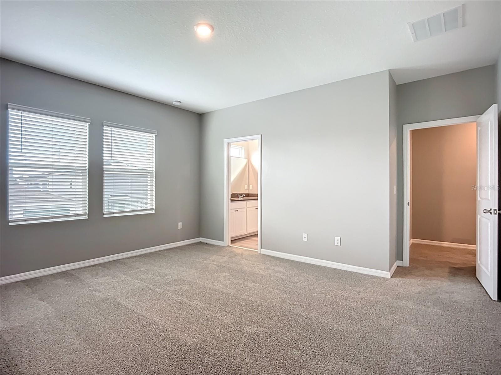 Single Family Residence at 11829 CLARE HILL AVE, RIVERVIEW, photo 26 of 41