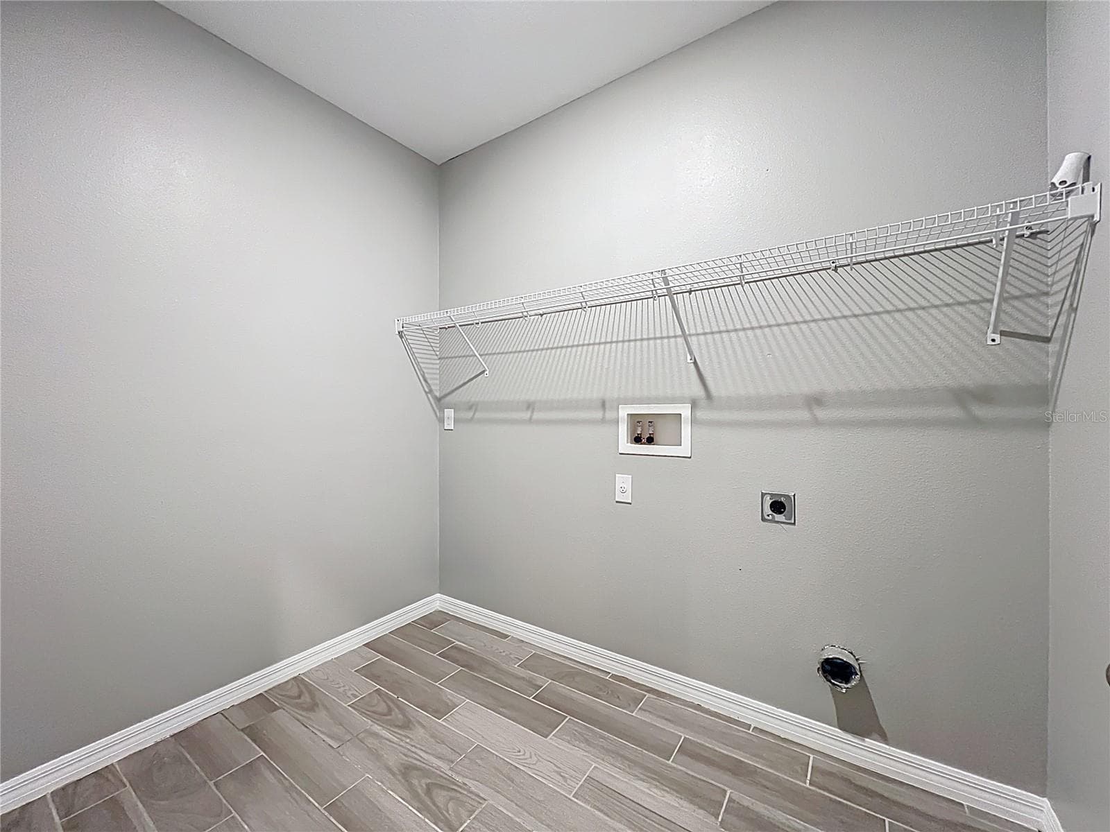 Single Family Residence at 11829 CLARE HILL AVE, RIVERVIEW, photo 31 of 41