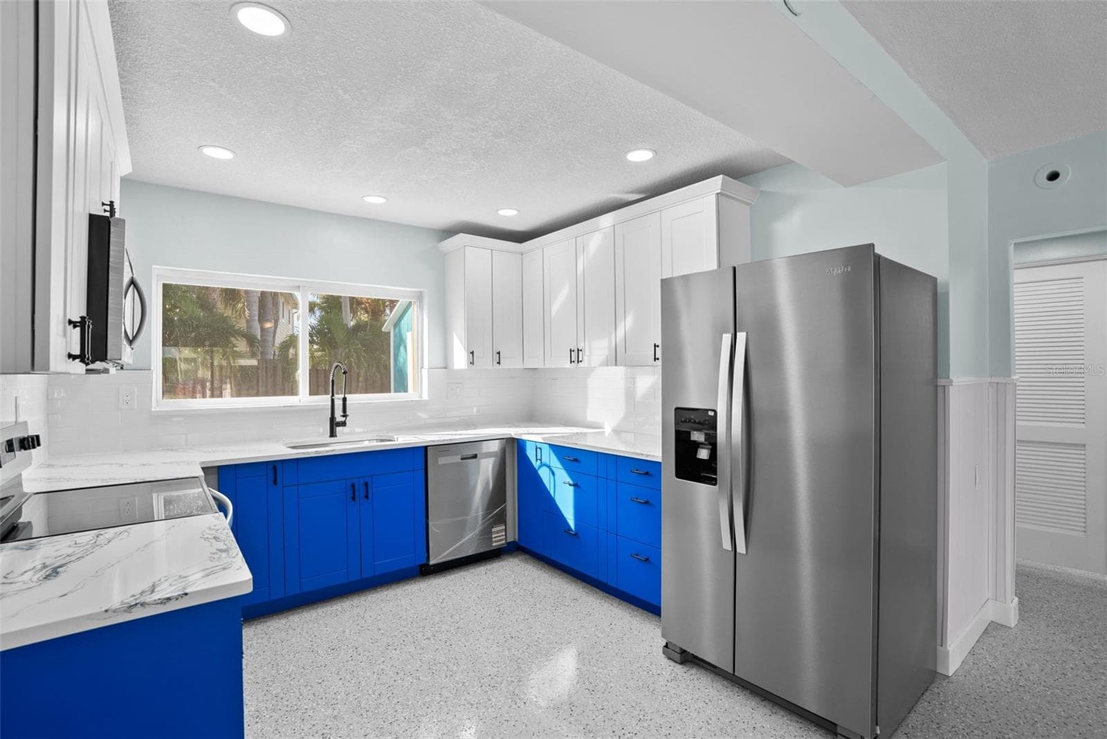 Single Family Residence at 675 182ND AVE E, REDINGTON SHORES, photo 11 of 53