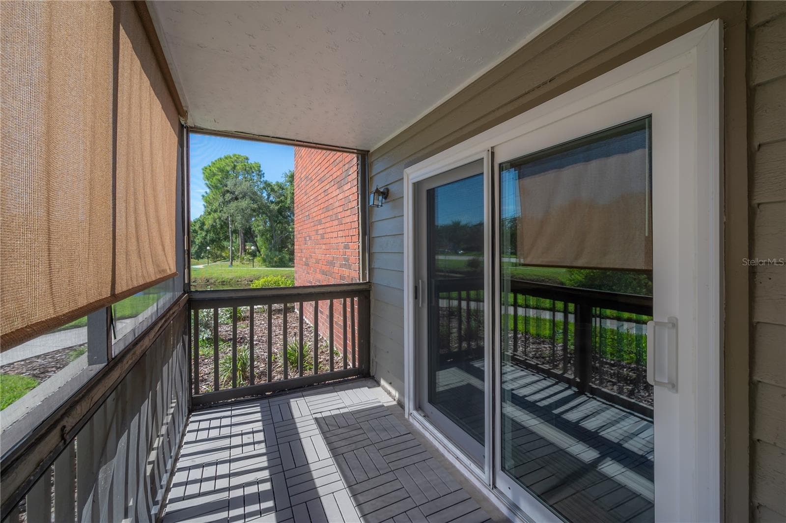 Condominium at 9100 DR MARTIN LUTHER KING JR ST N #905, ST PETERSBURG, photo 6 of 39