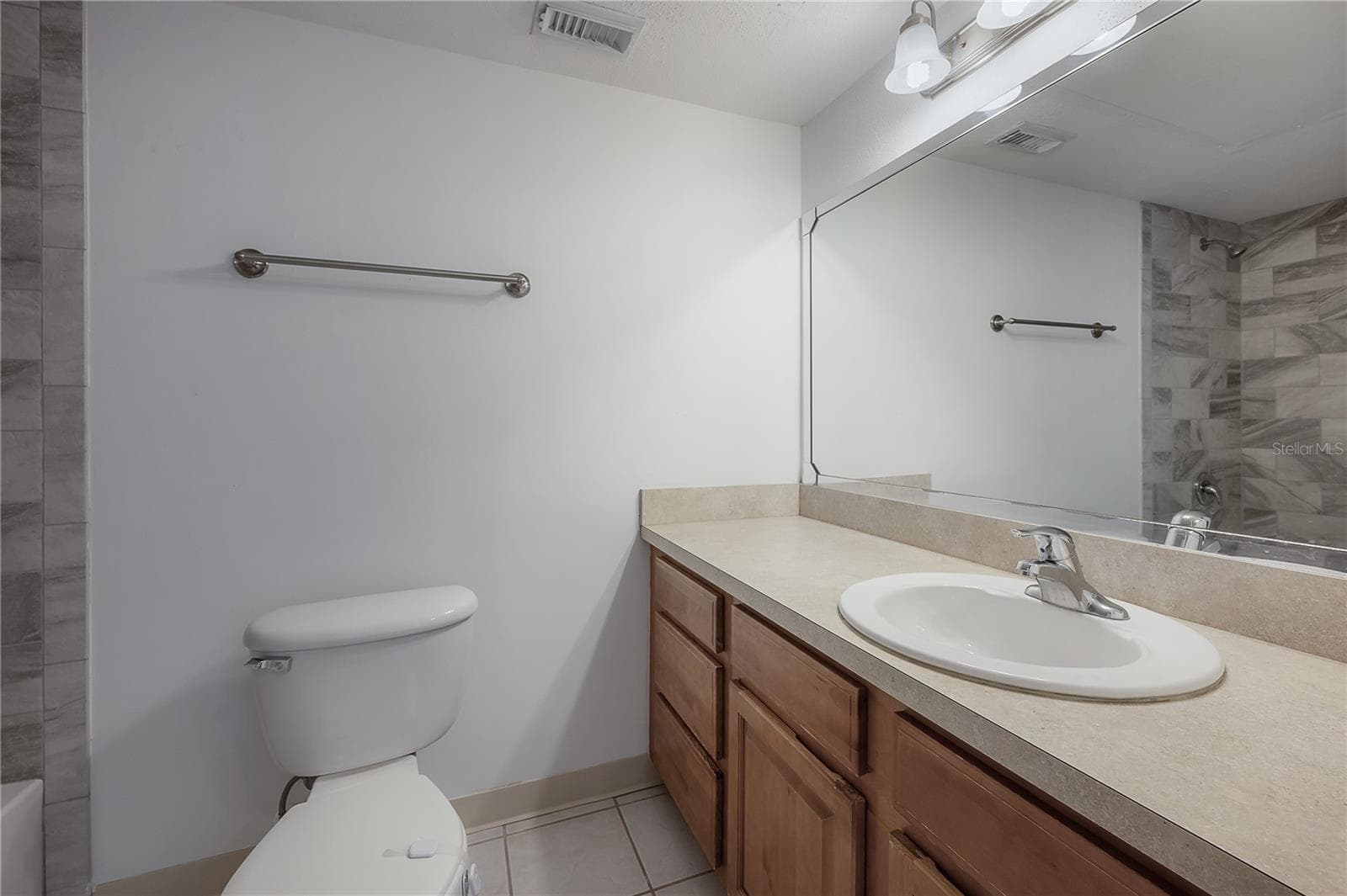 Condominium at 9100 DR MARTIN LUTHER KING JR ST N #905, ST PETERSBURG, photo 14 of 39