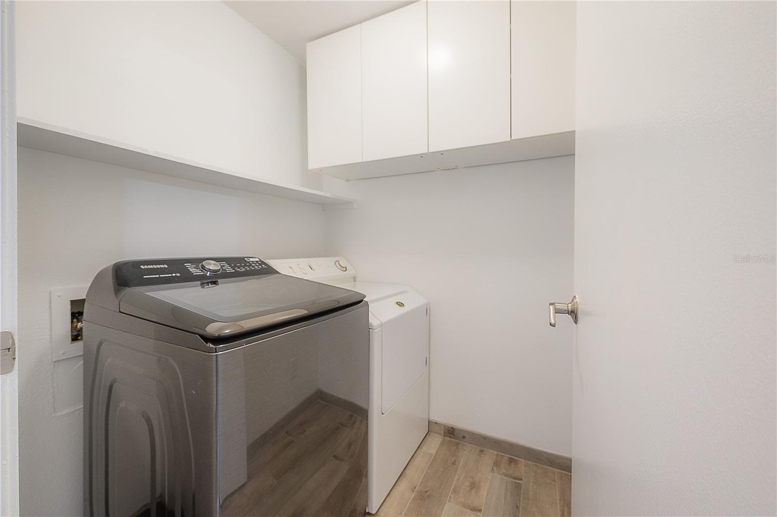 Condominium at 9100 DR MARTIN LUTHER KING JR ST N #905, ST PETERSBURG, photo 17 of 39