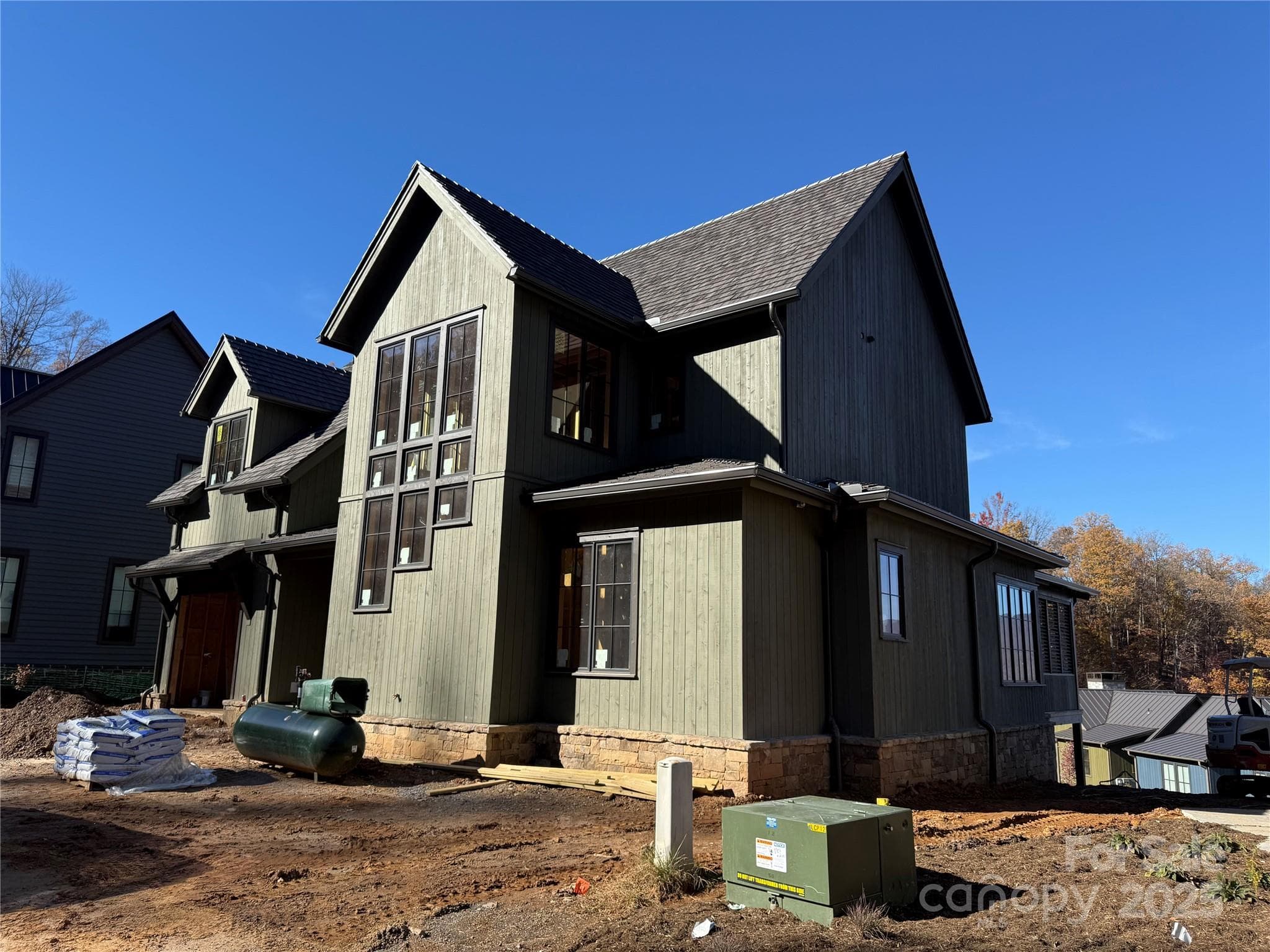 Single Family Residence at Sylva, photo 3 of 29