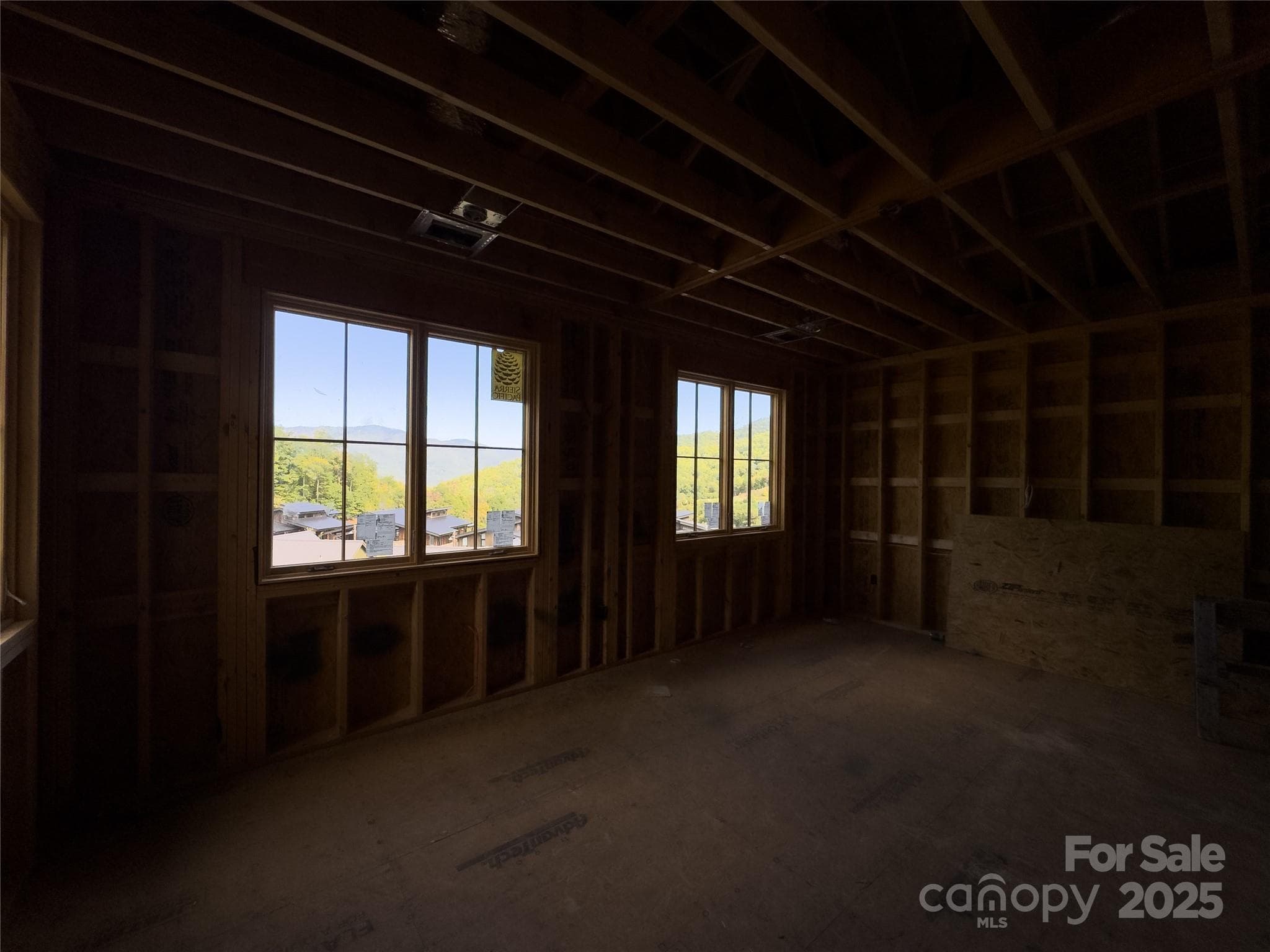 Single Family Residence at Sylva, photo 13 of 29