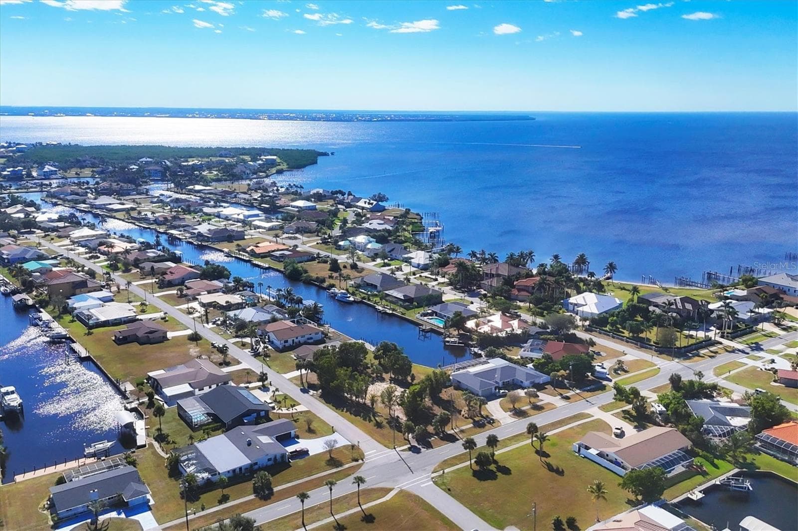 Quick Ride to the Harbor - 4358 HARBOR BLVD, PORT CHARLOTTE