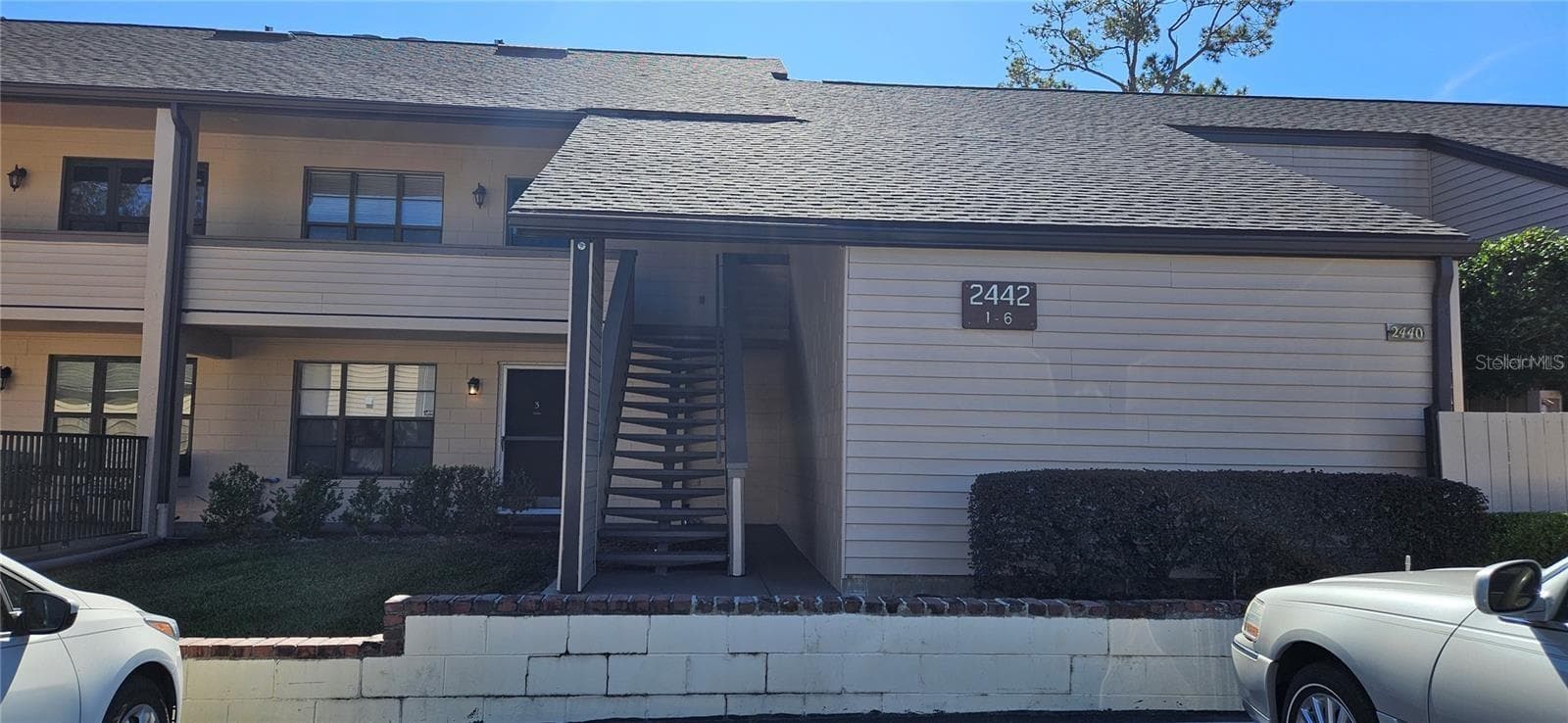 Front and Parking - 2442 NE 7TH ST #3, OCALA
