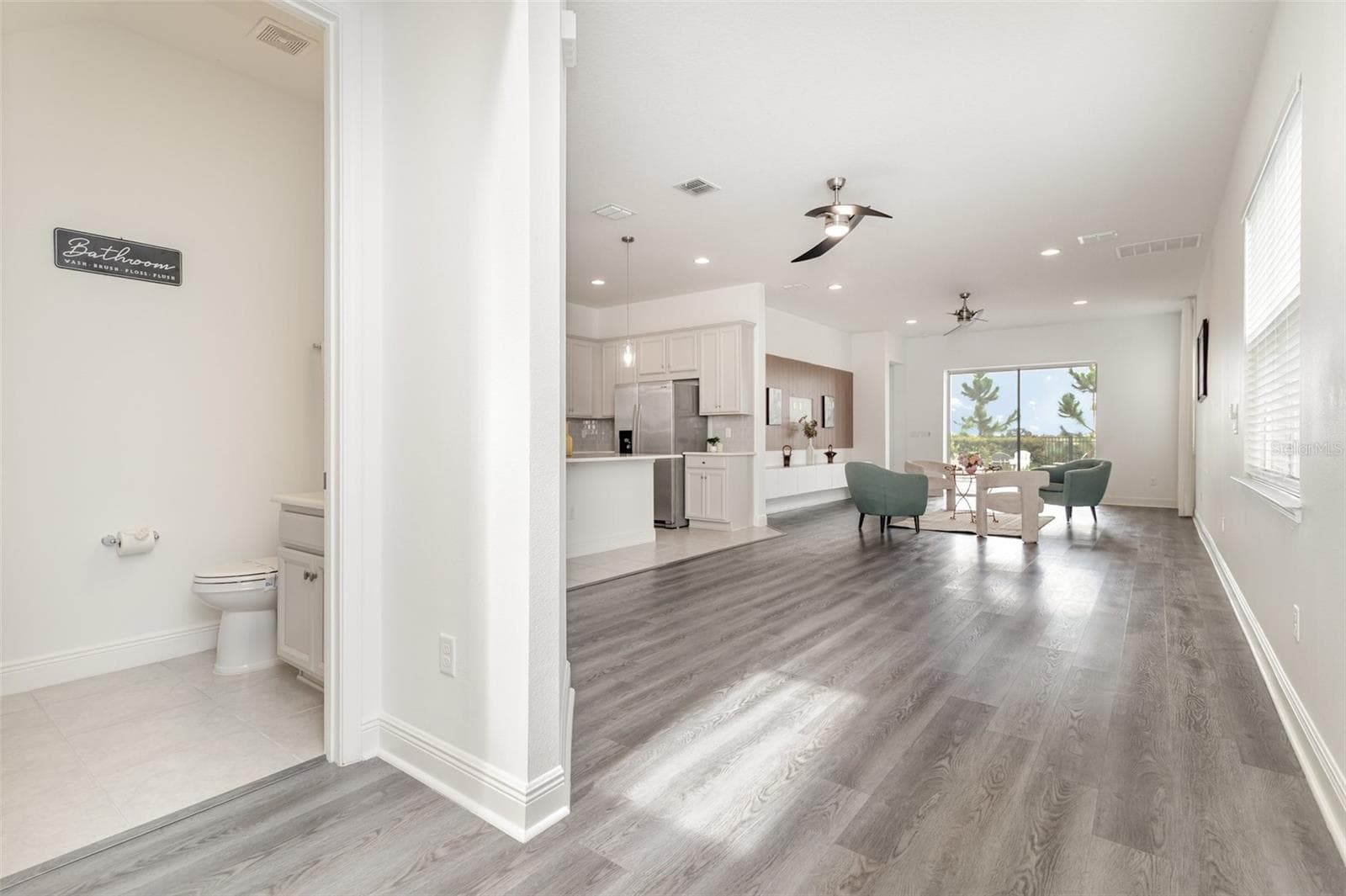 Single Family Residence at 15701 VETTA DR, MONTVERDE, photo 25 of 68