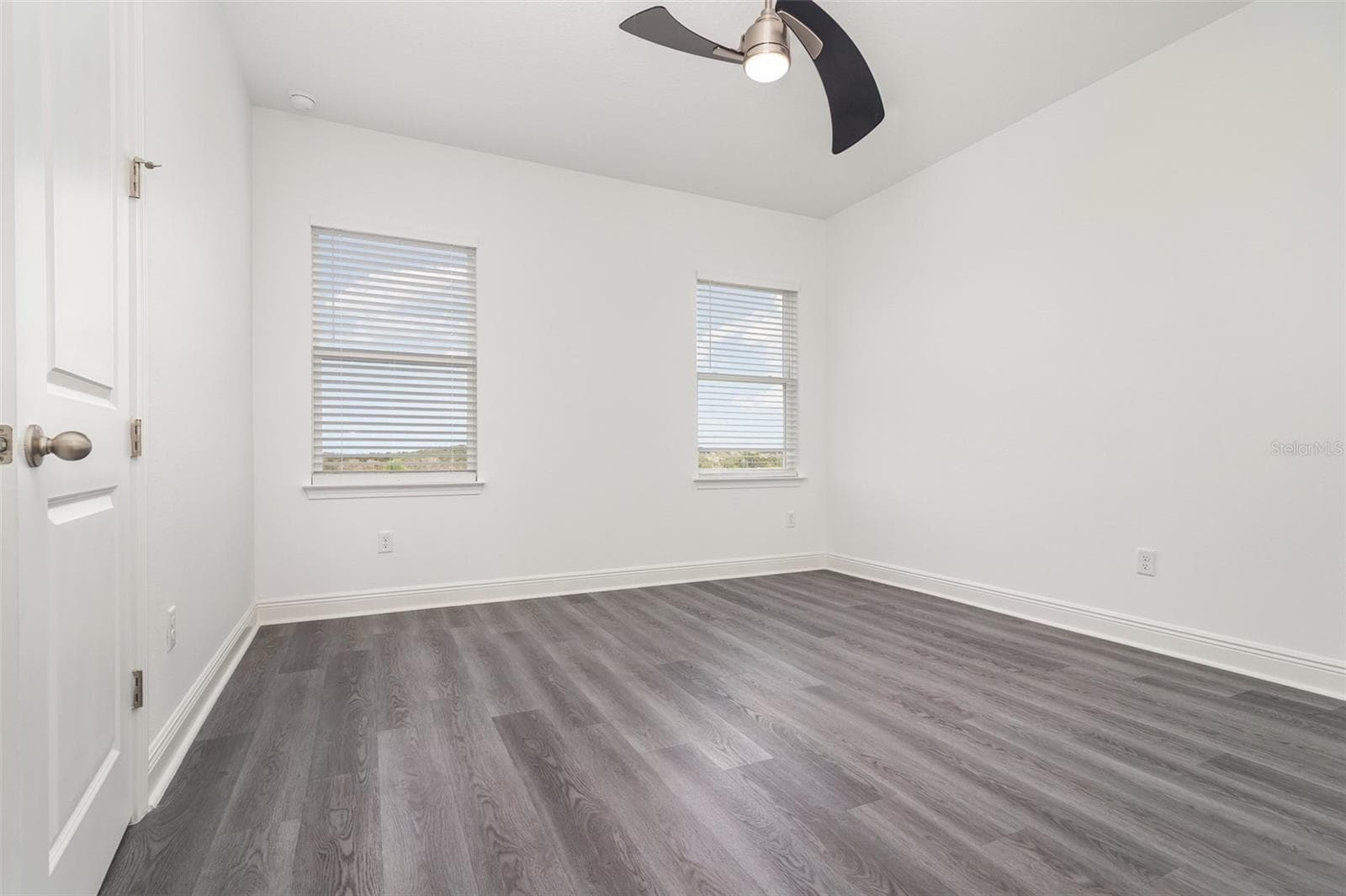 Single Family Residence at 15701 VETTA DR, MONTVERDE, photo 33 of 68