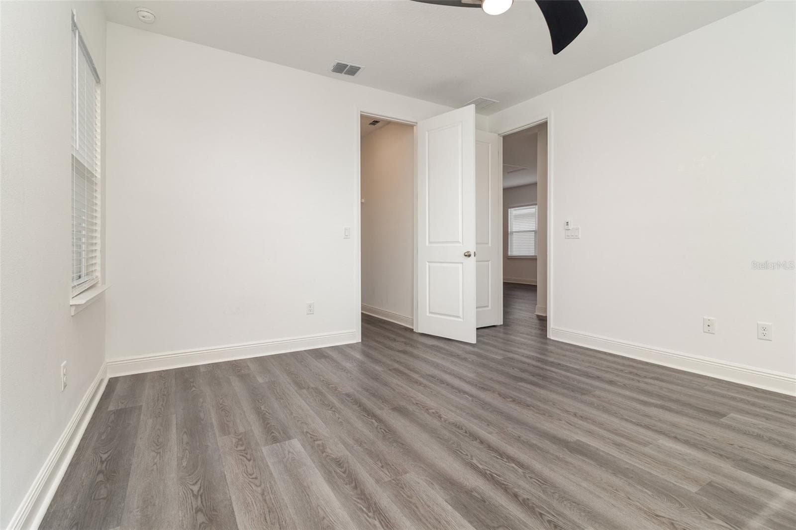 Single Family Residence at 15701 VETTA DR, MONTVERDE, photo 36 of 68