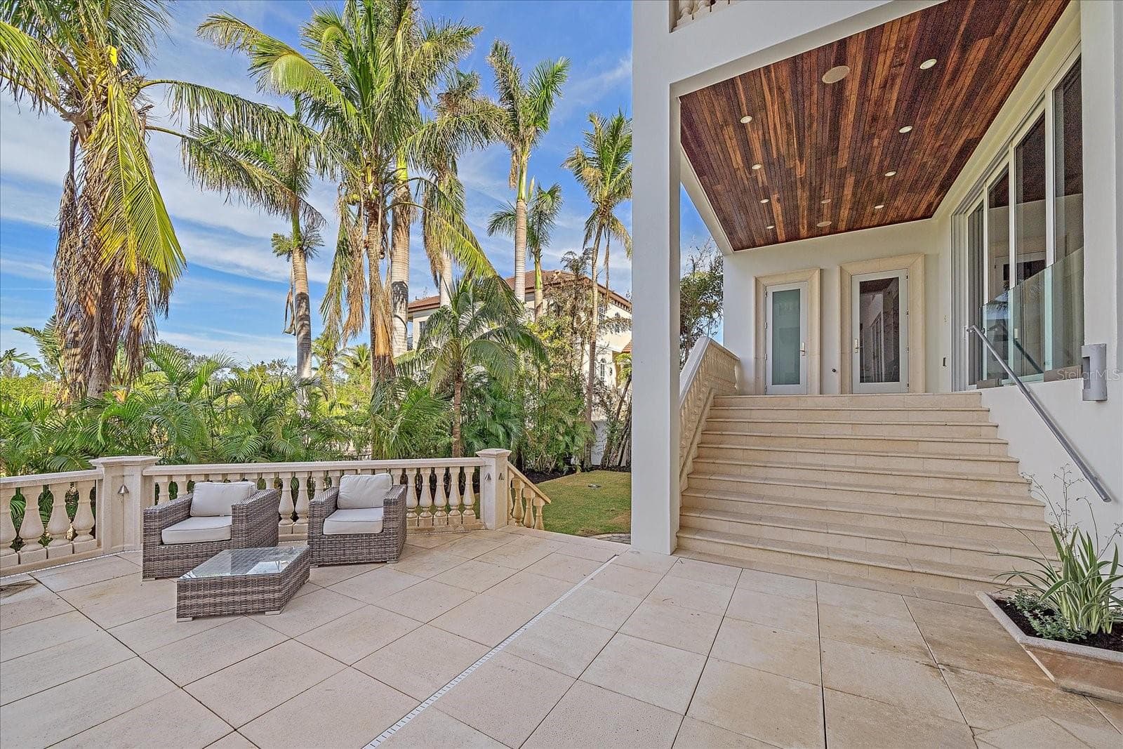 Single Family Residence at 4136 ROBERTS POINT CIR, SARASOTA, photo 12 of 69