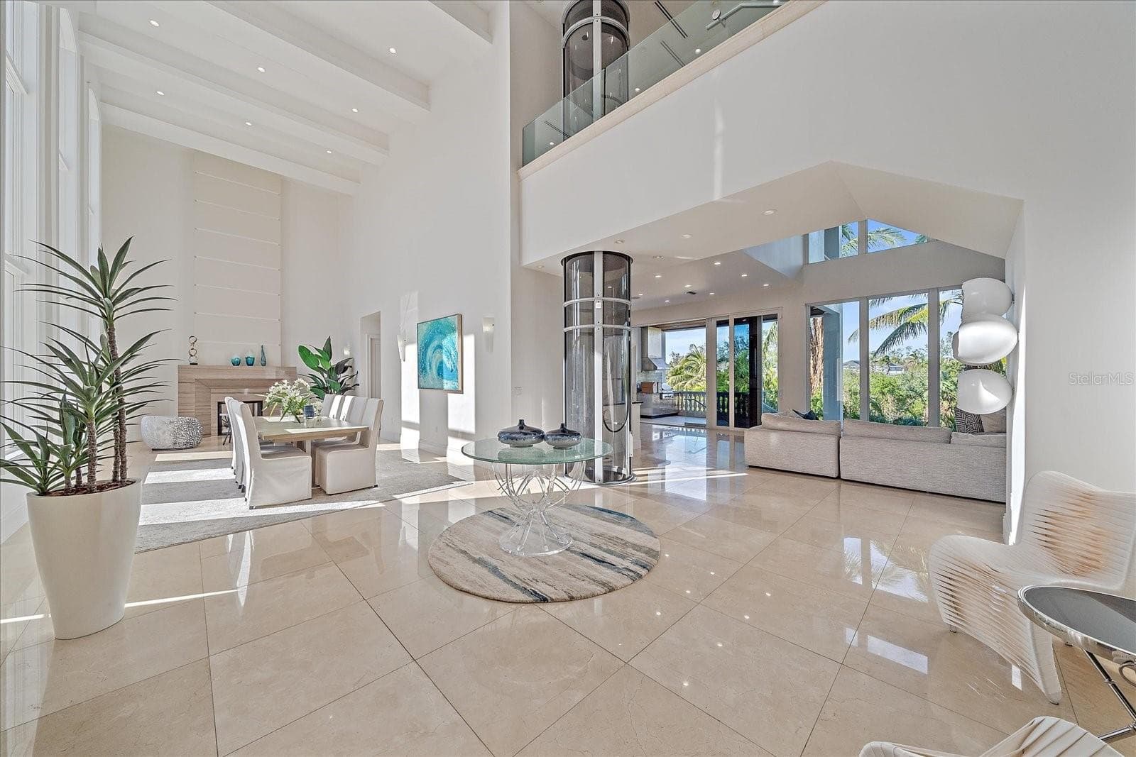 Single Family Residence at 4136 ROBERTS POINT CIR, SARASOTA, photo 14 of 69
