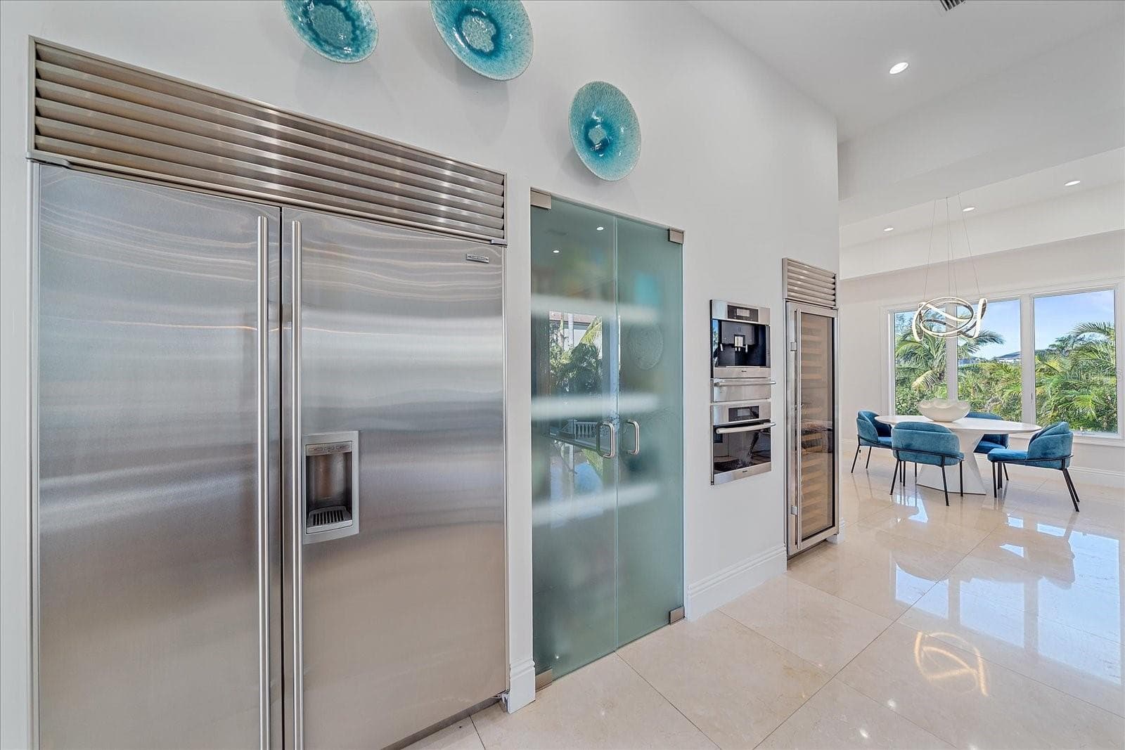 Single Family Residence at 4136 ROBERTS POINT CIR, SARASOTA, photo 33 of 69