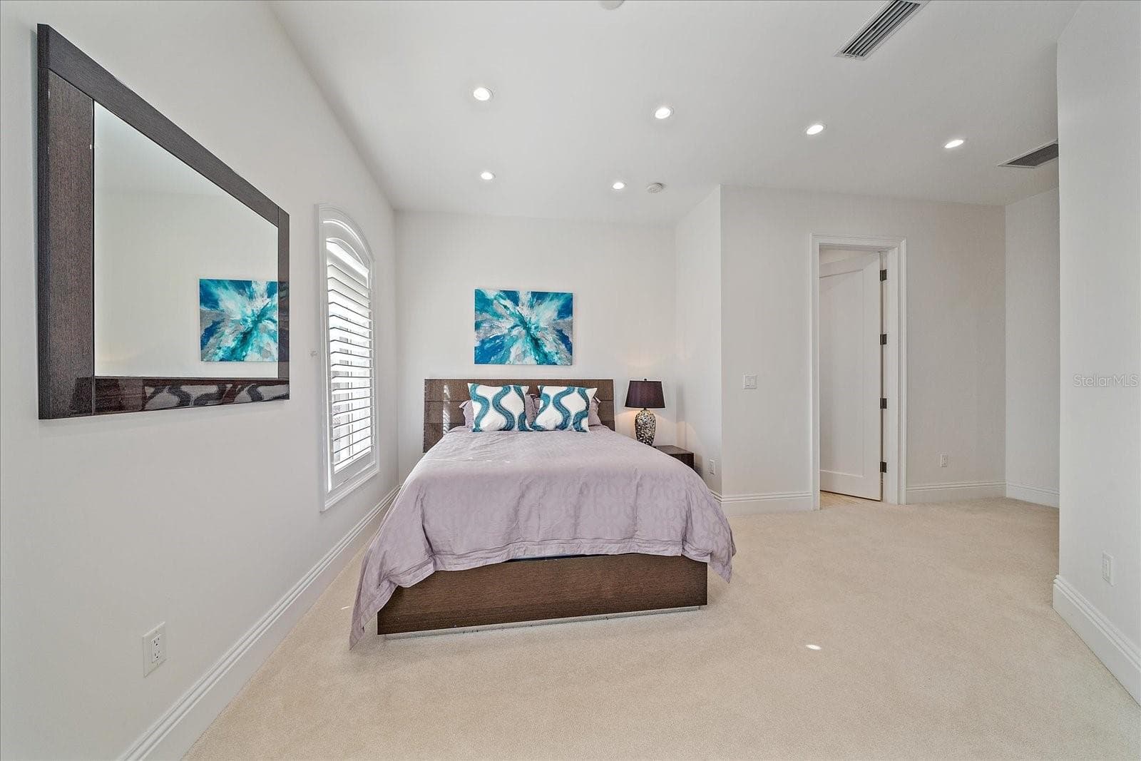 Single Family Residence at 4136 ROBERTS POINT CIR, SARASOTA, photo 62 of 69