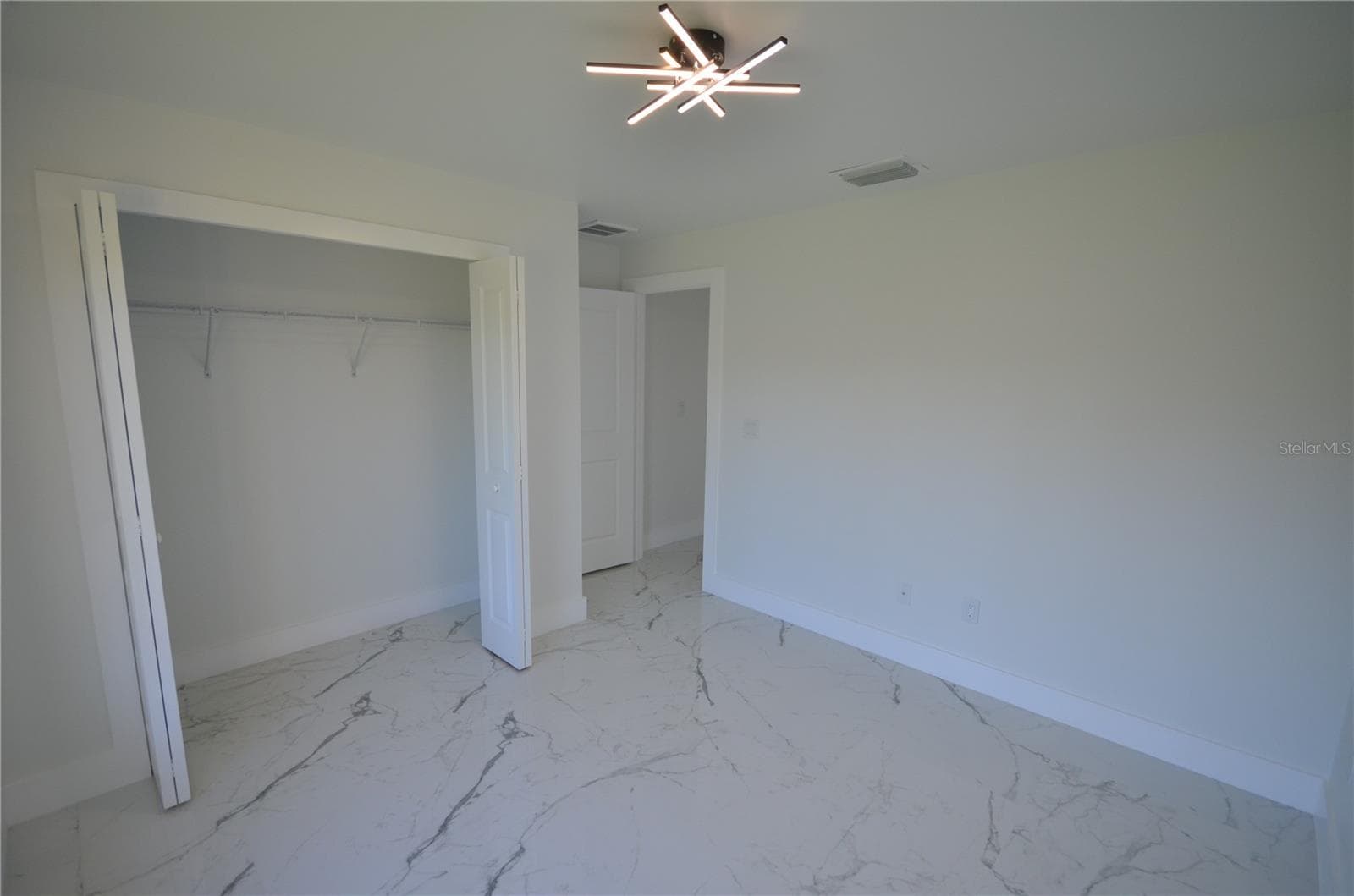 Single Family Residence at 1242 HATHOR ST E, LEHIGH ACRES, photo 22 of 49