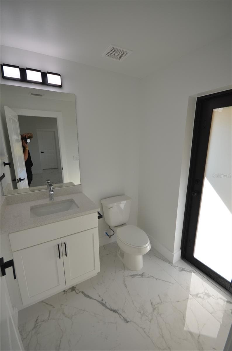 Single Family Residence at 1242 HATHOR ST E, LEHIGH ACRES, photo 24 of 49