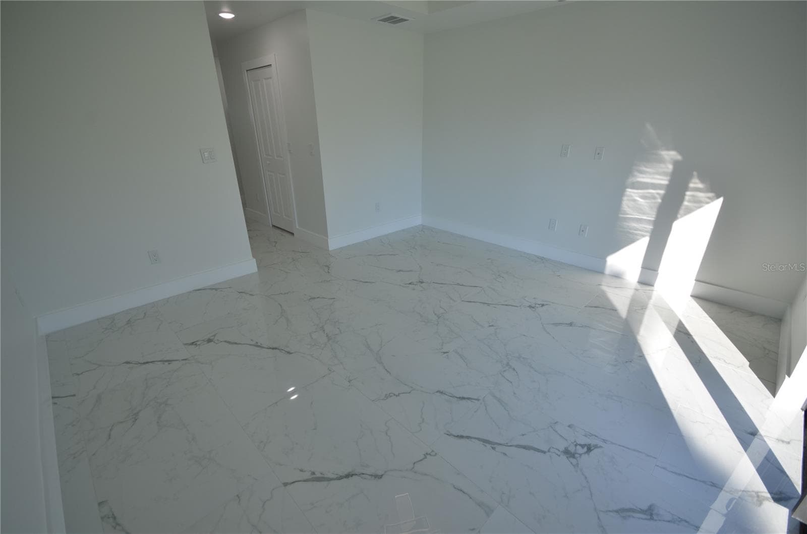 Single Family Residence at 1242 HATHOR ST E, LEHIGH ACRES, photo 27 of 49