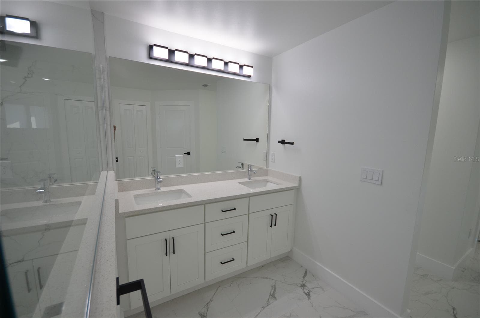 Single Family Residence at 1242 HATHOR ST E, LEHIGH ACRES, photo 35 of 49