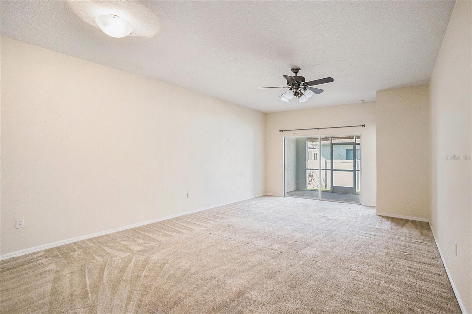 Villa at 1837 RAVENRIDGE ST, WESLEY CHAPEL, photo 10 of 27