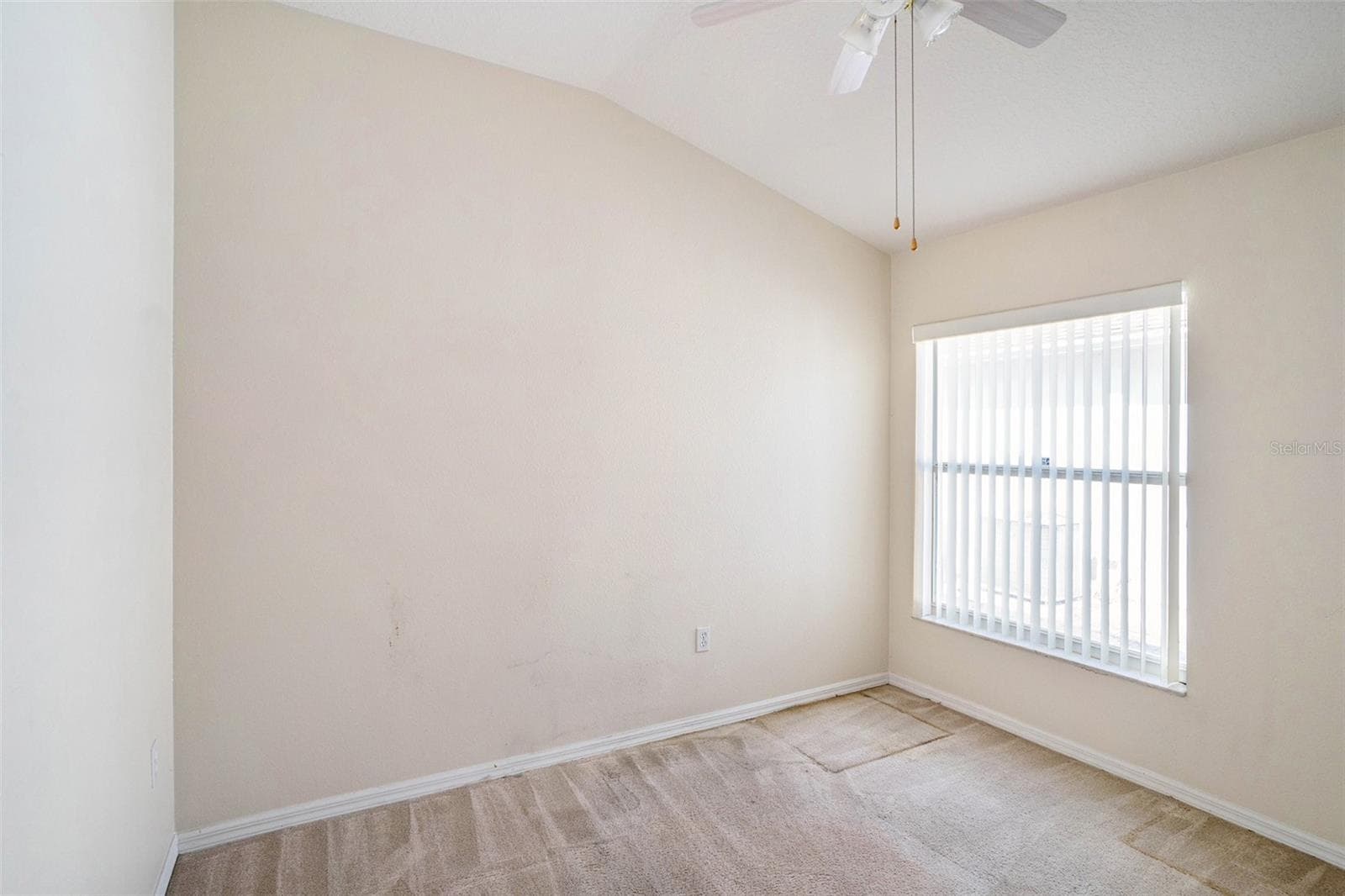 Villa at 1837 RAVENRIDGE ST, WESLEY CHAPEL, photo 15 of 27