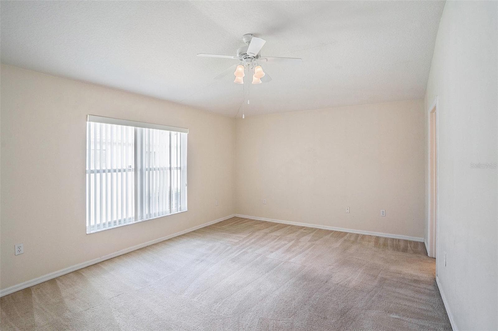 Villa at 1837 RAVENRIDGE ST, WESLEY CHAPEL, photo 17 of 27