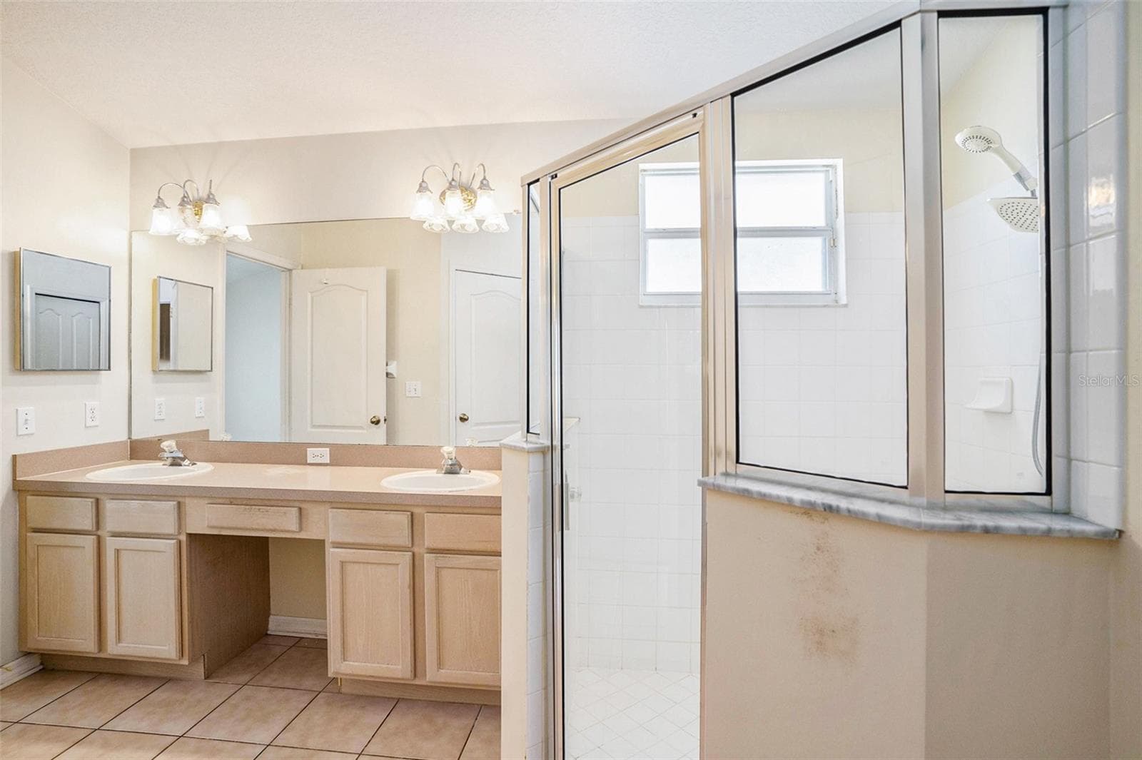 Villa at 1837 RAVENRIDGE ST, WESLEY CHAPEL, photo 19 of 27